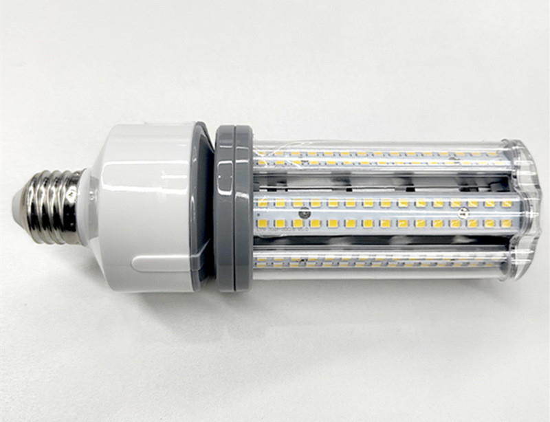 30w llevó maíz que la bombilla SMD2835 con la alta eficacia de iluminación 4050lm hizo salir la aprobación de RoHS del CE